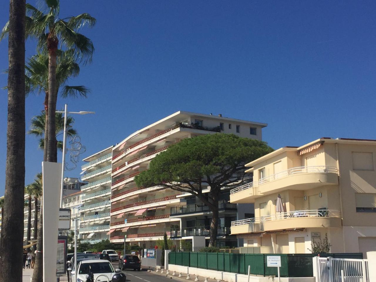 Gorgeous One-Bedroom Apartment With Terrace And Sea View -Stayinantibes- Bijou Plage المظهر الخارجي الصورة