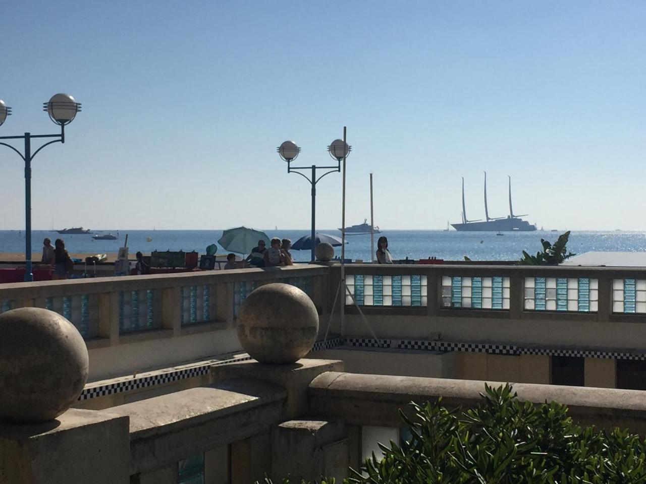 Gorgeous One-Bedroom Apartment With Terrace And Sea View -Stayinantibes- Bijou Plage المظهر الخارجي الصورة