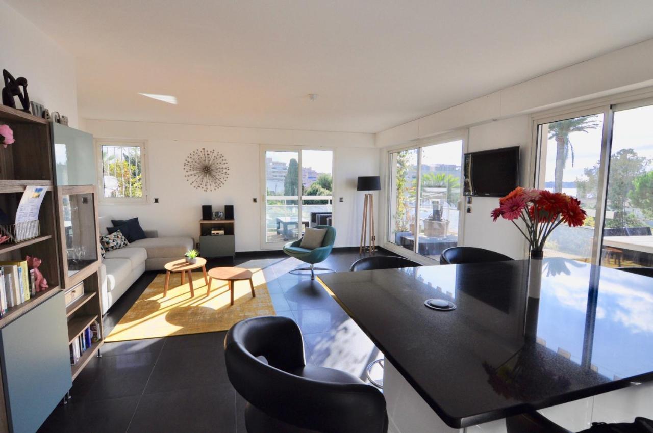 Gorgeous One-Bedroom Apartment With Terrace And Sea View -Stayinantibes- Bijou Plage المظهر الخارجي الصورة
